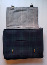 Load image into Gallery viewer, Laptop Messenger