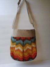 Load image into Gallery viewer, Rachel Messenger